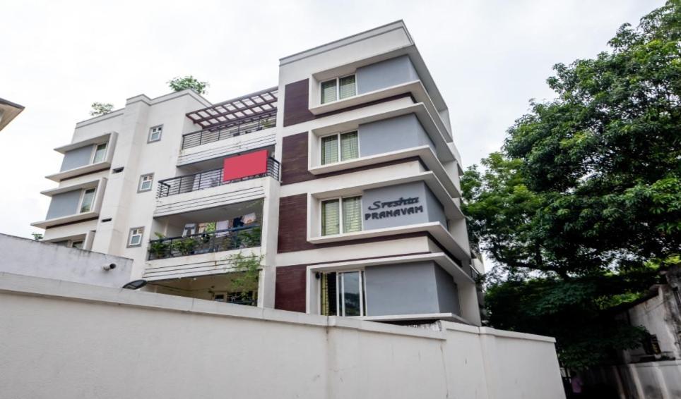 Green Tree Apartment South Boag Road Chennai Bagian luar foto